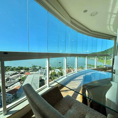 Apartamento à venda, vista mar definitiva, mobiliado, 2 quartos sendo 2 suítes, 2 vagas, Edifício Brisa do Mar, Bairro Fazenda, Itajaí-SC - Apartamento em Centro, Itajaí - à venda - I3 CORRETORES ASSOCIADOS S/S