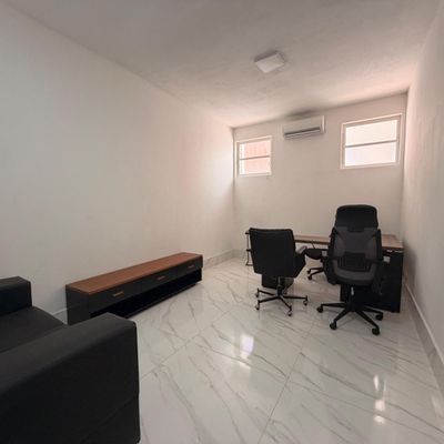 SALA 1 CONDOMÍNIO PRÓXIMO AO HOSPITAL SANTA CASA - Salas Comerciais em Centro, São João da Boa Vista - para locação - BOCOLI IMÓVEIS