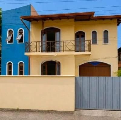 Casa para alugar na Lagoa centrinho da lagoa - Casa em Lagoa da Conceição, Florianópolis - para locação - Seiter Imobiliária