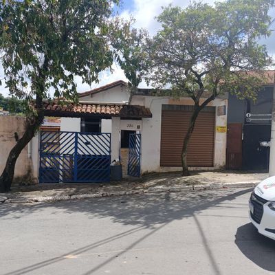 Casa à Venda no Centro de Araçariguama Comercial/Residencial - Casa em Centro, Araçariguama - à venda - Janaina G A Marques Imóveis - ME