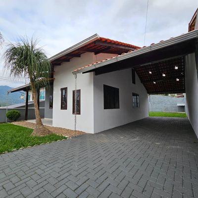 Casa REF 6994 - Casa em Rau, Jaraguá do Sul - à venda - HAUS IMÓVEIS LTDA