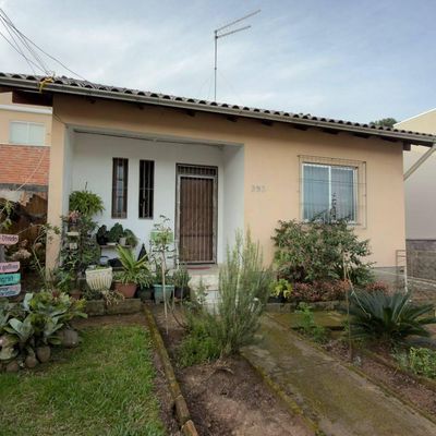 Casa com 3 quartos, Centro - Nova Santa Rita