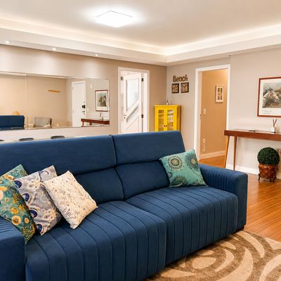 Apartamento QUADRA MAR no Adolfo Blaese com 3 dormitórios à Venda na Barra Sul em Balneário Camboriú - Apartamento em Centro, Balneário Camboriú - à venda - WOW Imobiliária Ltda