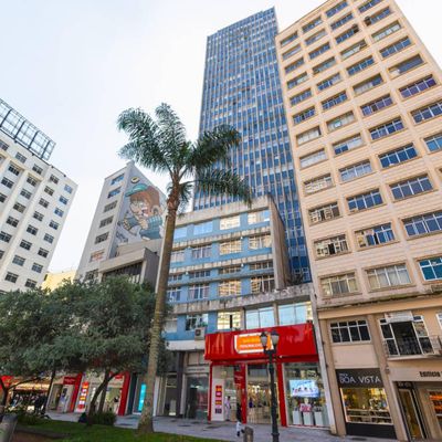 Apartamento com um quarto no Centro de Curitiba – Edifício Acácia | Praça Zacarias - Apartamento em Centro, Curitiba - à venda - EXON Imóveis