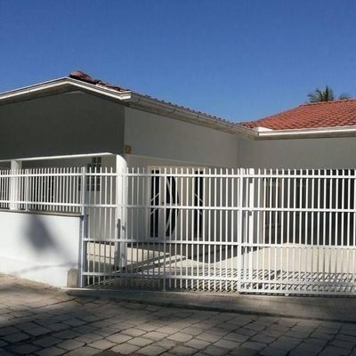 Casa com 3 quartos para Locação, Centro - Gaspar - Casa em Centro, Gaspar - para locação - Tomio Imoveis Ltda