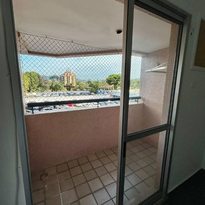 Alugo apartamento com varanda, 1 quarto e vaga na barra da Tijuca - Apartamento em Barra da Tijuca, Rio de Janeiro - para locação - MIGUEZ IMOBILIÁRIA