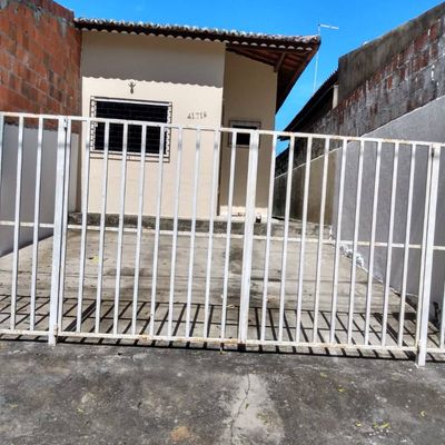 CASA PLANA SILVA - Casa em Planalto Nova Cascavel, Cascavel - para locação - Fabíola Almeida Imóveis