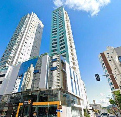 APARTAMENTO COM ÓTIMA LOCALIZAÇÃO NO EDIFÍCIO GRAN TORINO! - Apartamento em Centro, Balneário Camboriú - à venda - Praia Imóveis