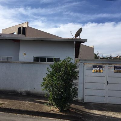 CASA TÉRREA | Jardim Almeida - Casa em Jardim Almeida, São João da Boa Vista - para locação - Helena Imóveis
