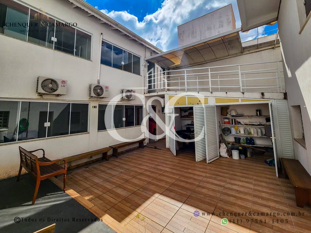 Imóvel Comercial para alugar, Avenida Jundiaí de 321.00m² com 11 Quartos e 4 Garagens - 15
