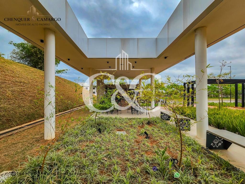Sobrado novo à venda no Campos de Medeiros Jundiaí, 245m², 4 suítes e piscina com hidromassagem - 36