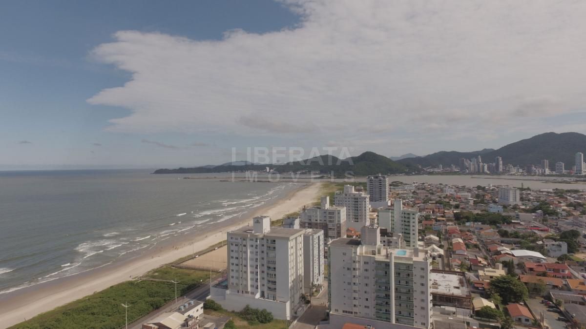 Residencial Ilha de Vancouver no Centro, Navegantes, SC